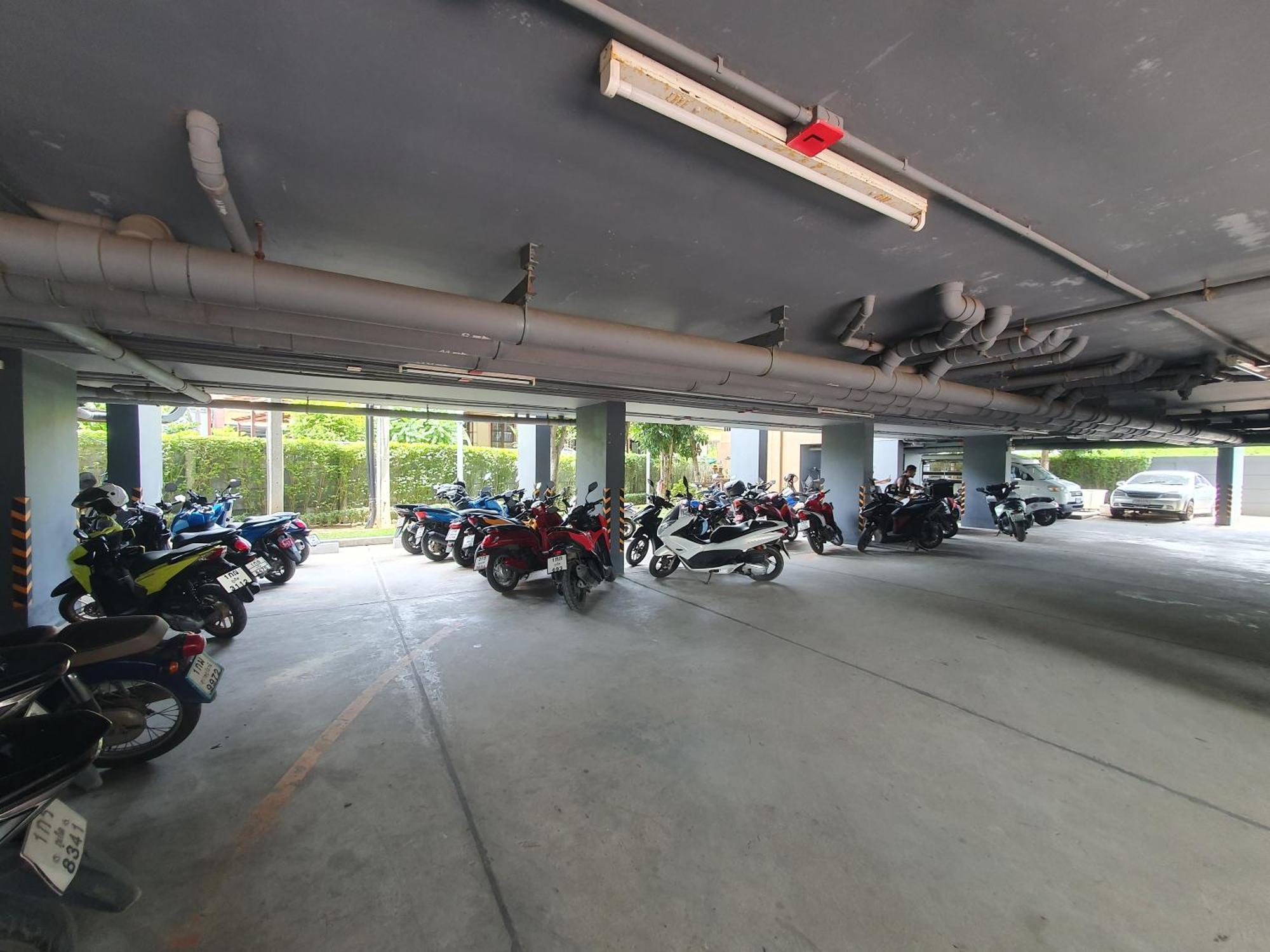 6Th Avenue Surin Beach Ngoại thất bức ảnh