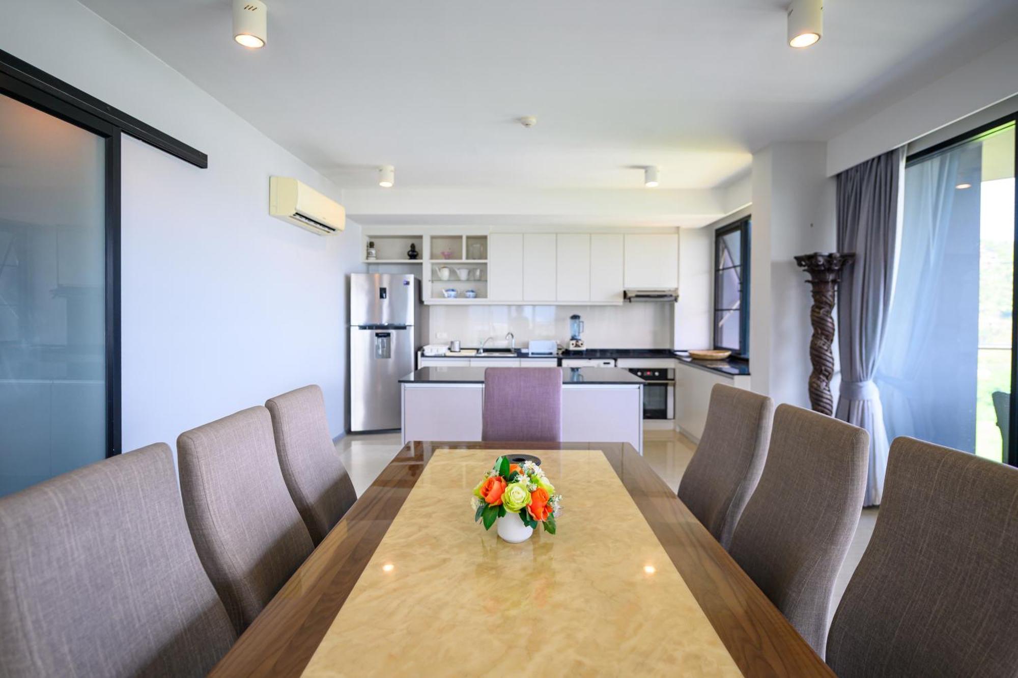 6Th Avenue Surin Beach Ngoại thất bức ảnh